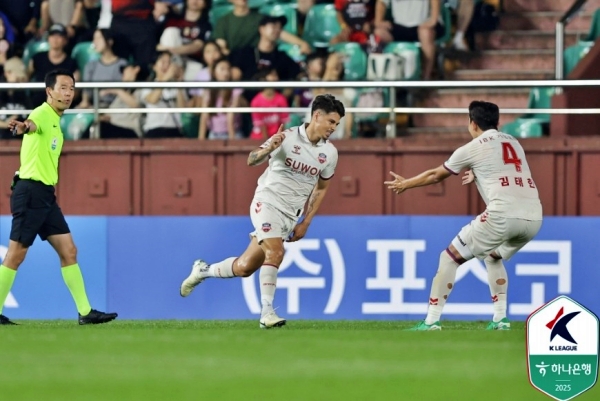 '윌리안 멀티골' 수원FC, 포항에 5-1 대승... 시즌 첫 연승